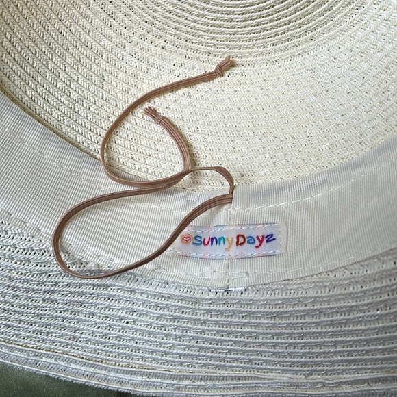 NWOT - UPF 50+ UV Blocking Sun Hat w/ Asymmetrical Brim Hat by Sunny Days - Picture 6 of 6